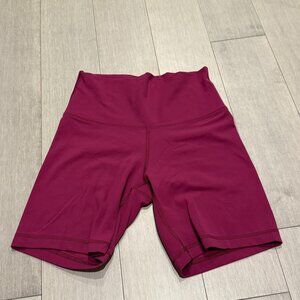 TNA Butter  7" SHORT Cranberry Size M